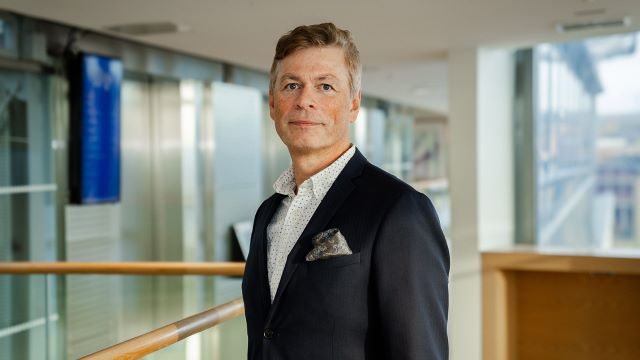 Jakob Vossgard - small